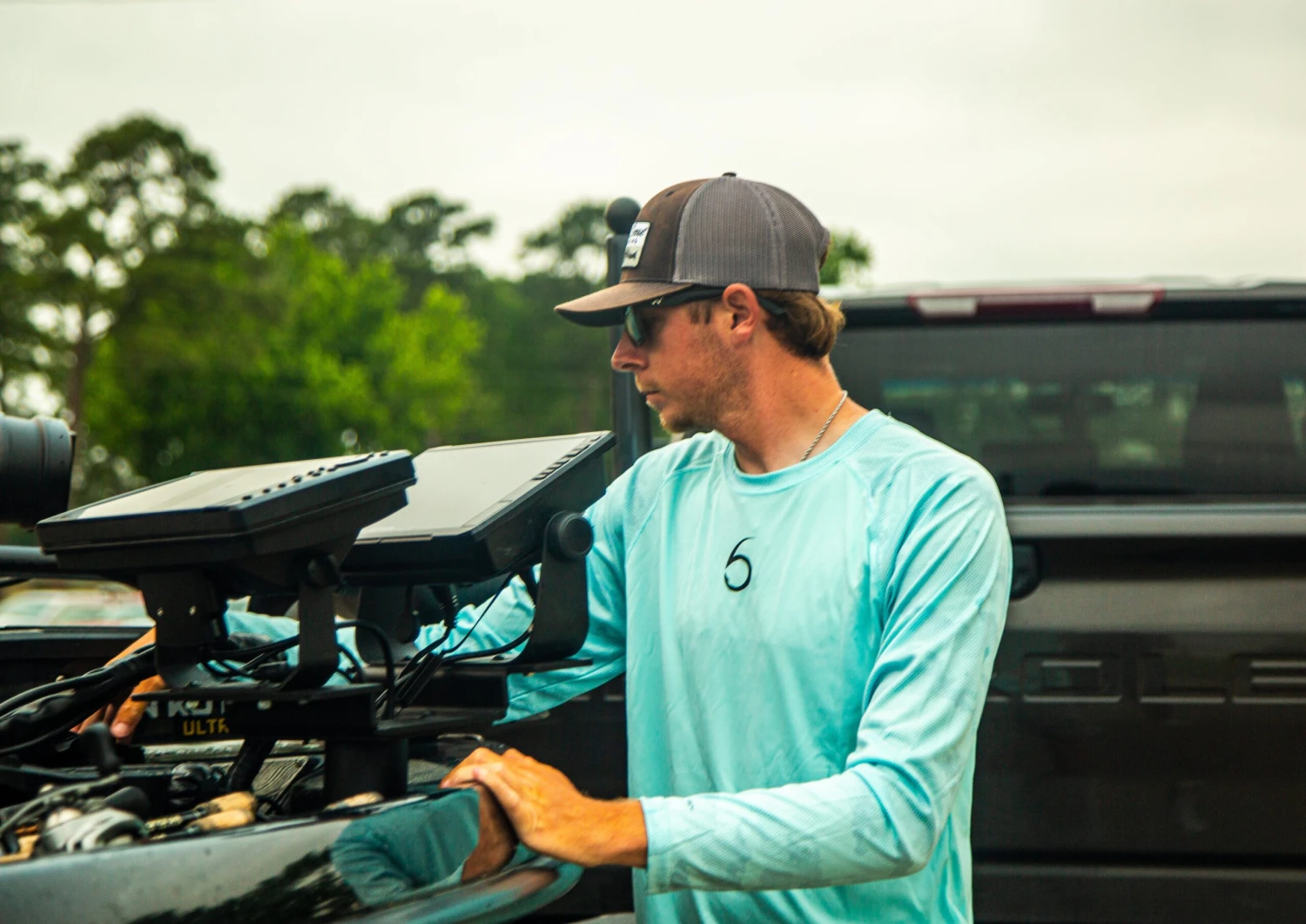 Performance 6 Sunshirt - Aqua Blue - Image 2