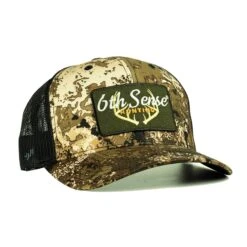 Buck Fever - Fleck Camo / Black